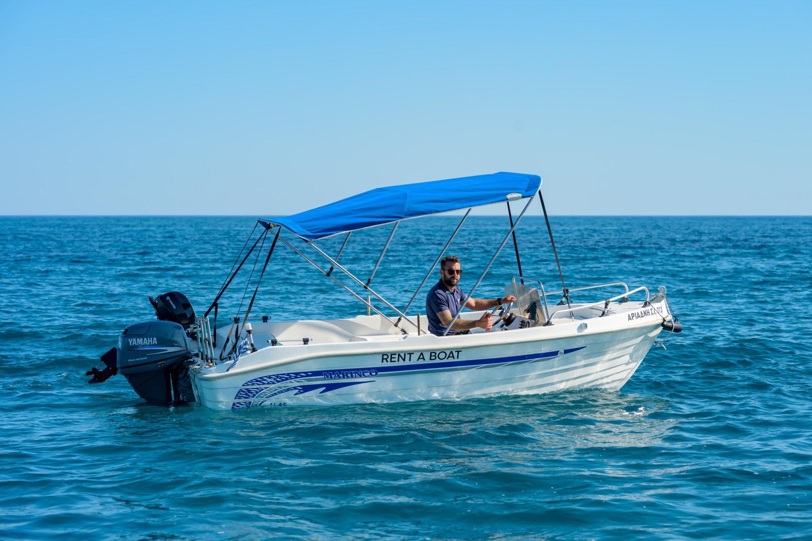 Ariadni / Marinco 4,5m boat for rent